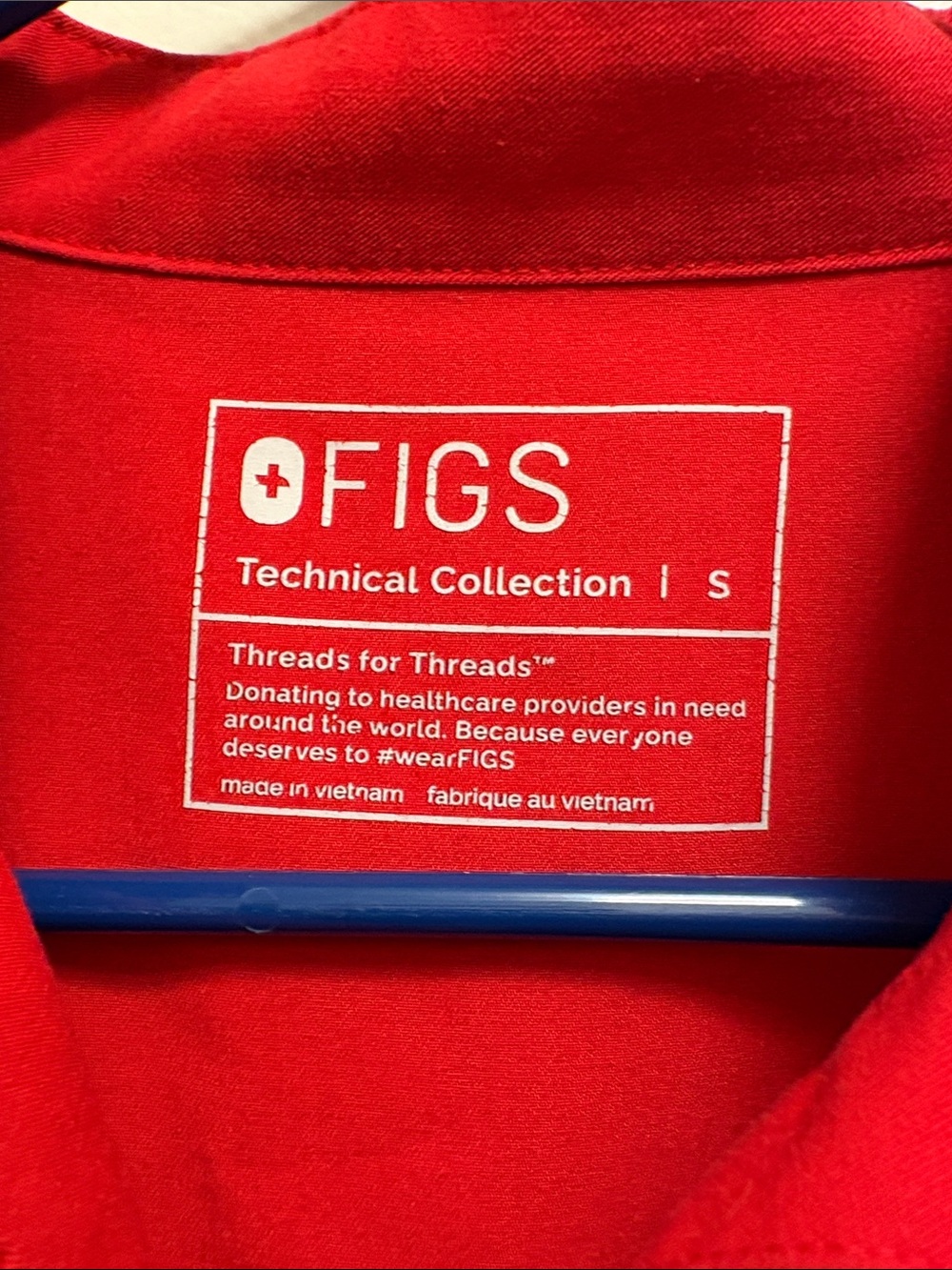 Figs Red Rafaela Oversized Scrub Top - Picture 2 of 6